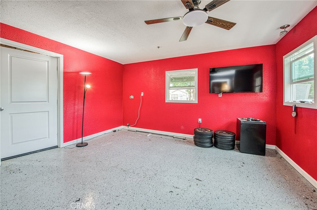 3389 E Olive, Merced, CA 95340