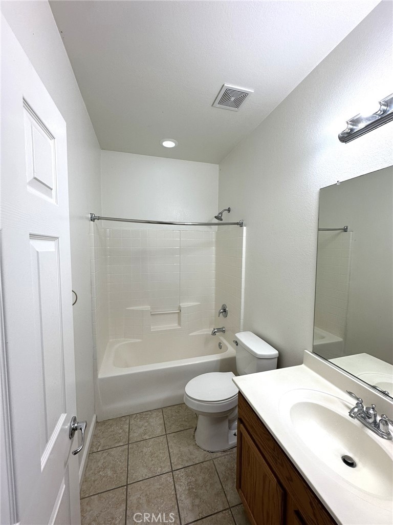 2341 Mariner Way, Merced, CA 95340