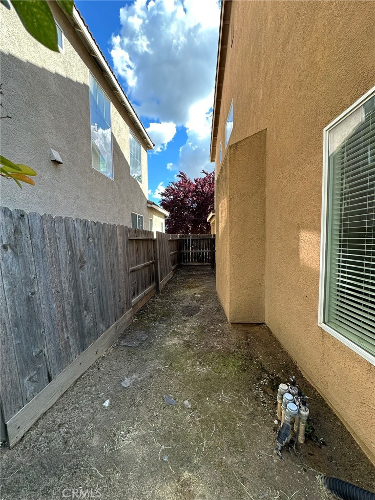 2341 Mariner Way, Merced, CA 95340