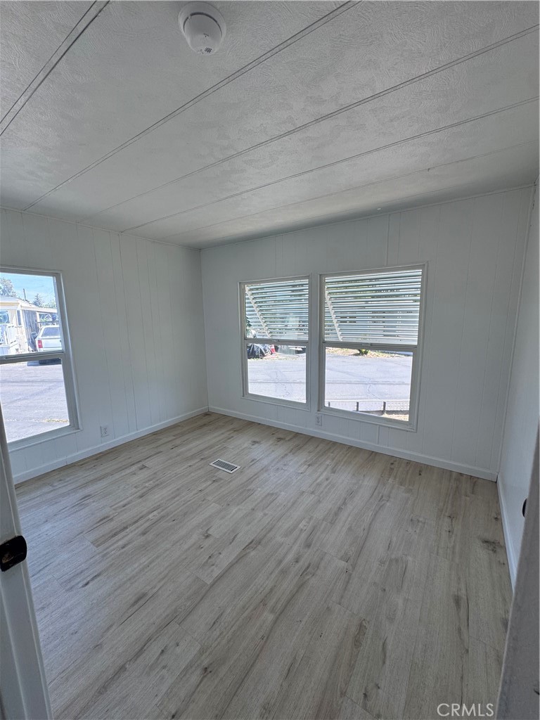 122 Granada Ct, Atwater, CA 95301