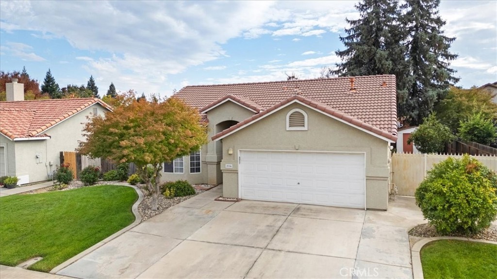 1986 Woodhaven Ct, Merced, CA 95340