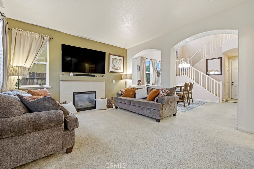 4324 Strathmore Pl, Merced, CA 95348