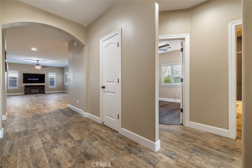 4043 Wood Creek Ct, Merced, CA 95348