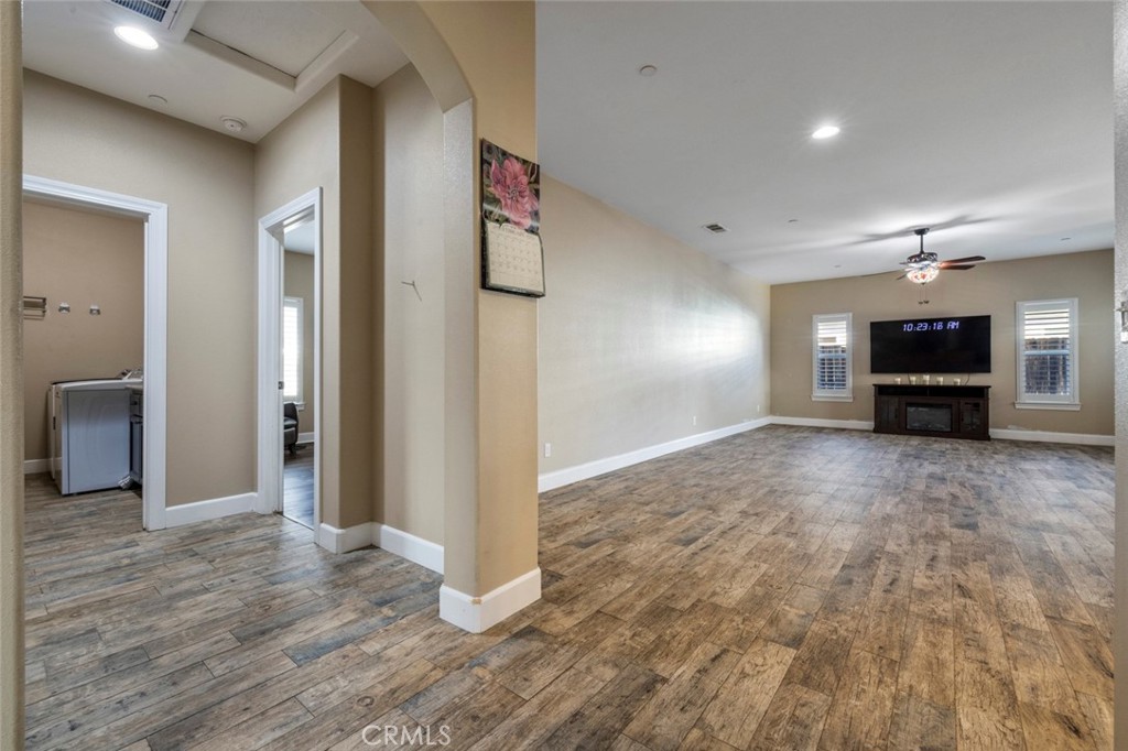 4043 Wood Creek Ct, Merced, CA 95348