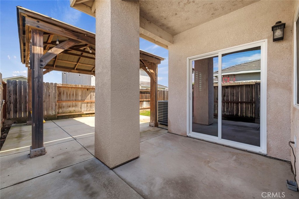 4043 Wood Creek Ct, Merced, CA 95348