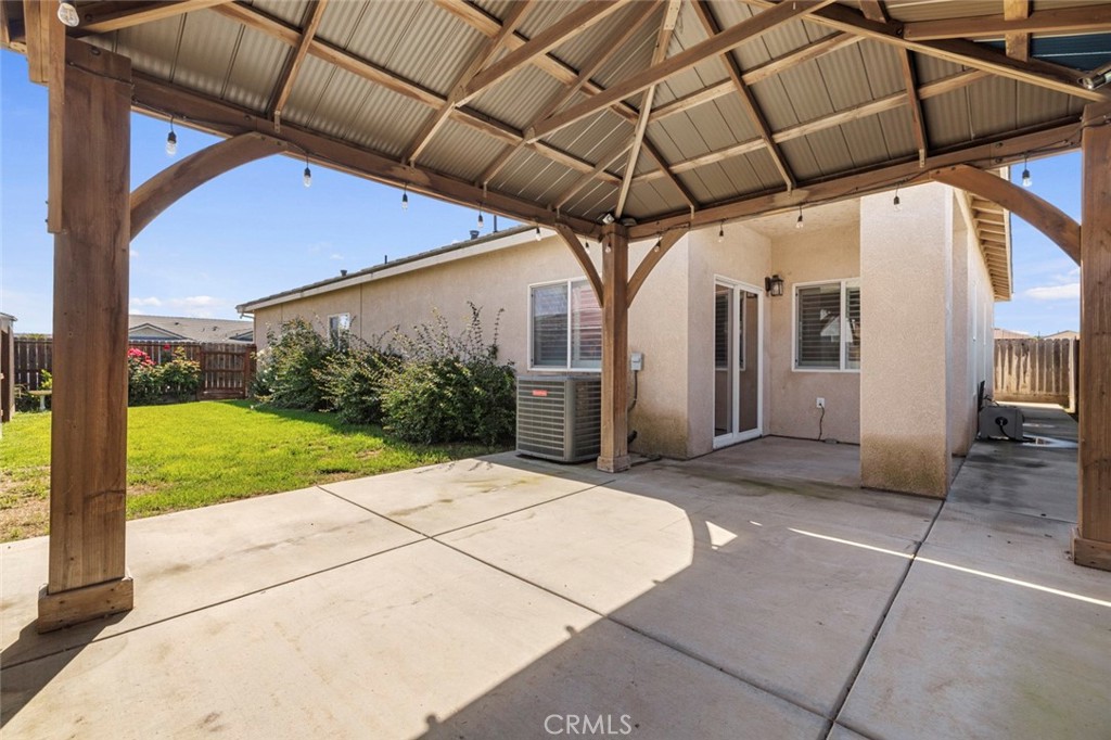 4043 Wood Creek Ct, Merced, CA 95348