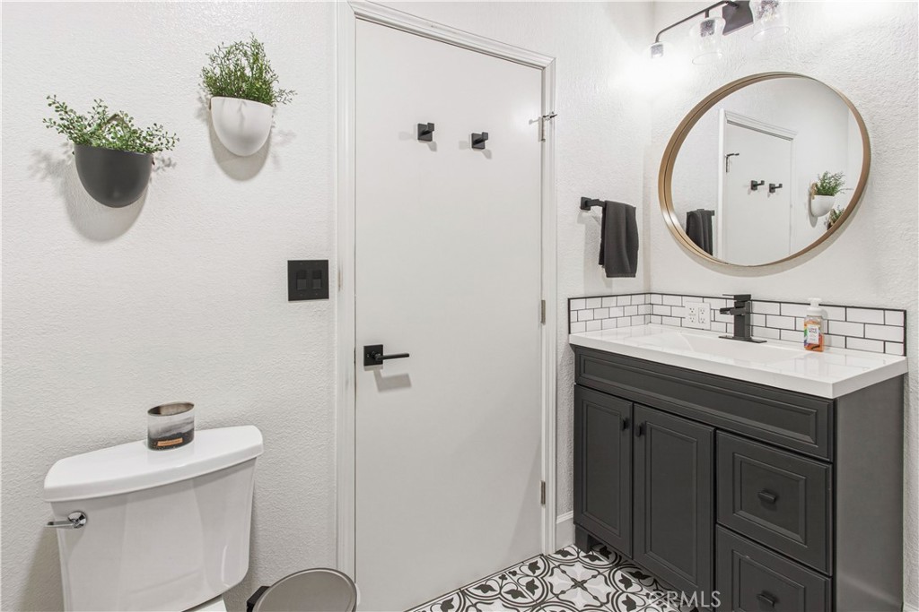 1908 Chelwood, Modesto, CA 95355