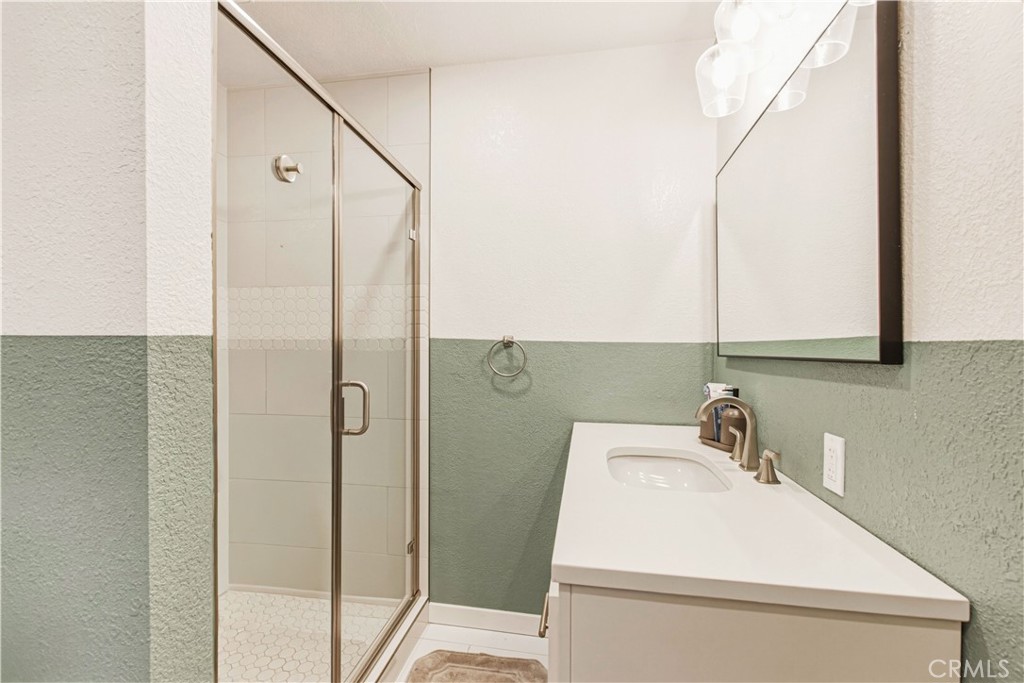 1908 Chelwood, Modesto, CA 95355