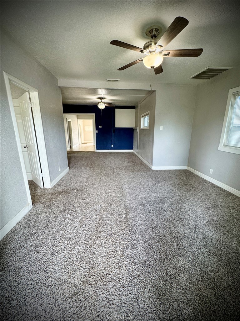 522 Wolfe, Turlock, CA 95380