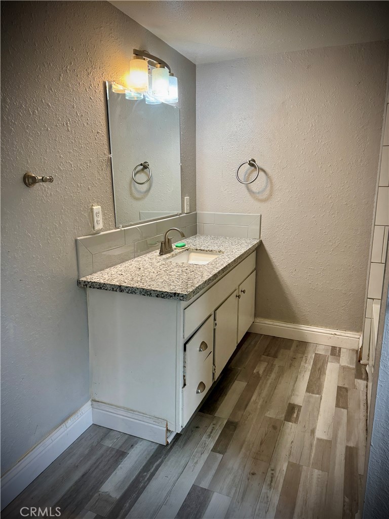 522 Wolfe, Turlock, CA 95380