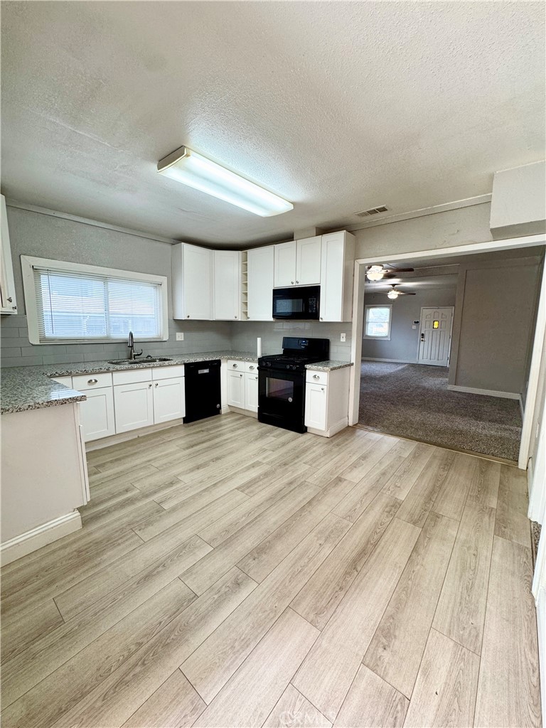 522 Wolfe, Turlock, CA 95380