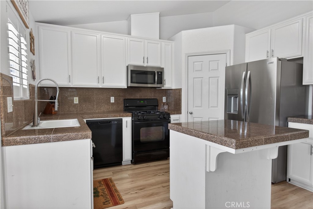 2709 N Big Sandy, Merced, CA 95348