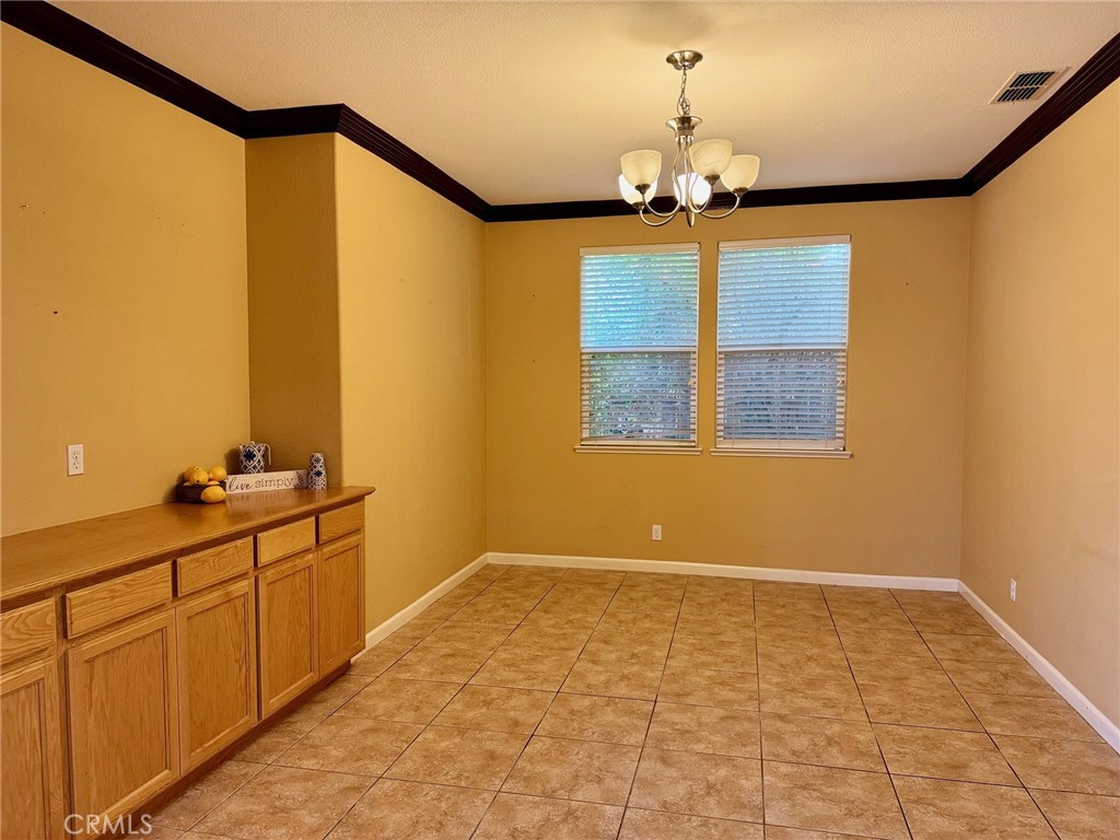 15185 Torrey Pines Cir, Chowchilla, CA 93610