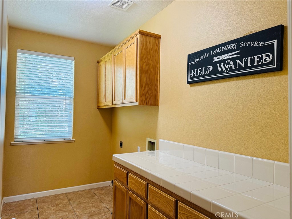 15185 Torrey Pines Cir, Chowchilla, CA 93610