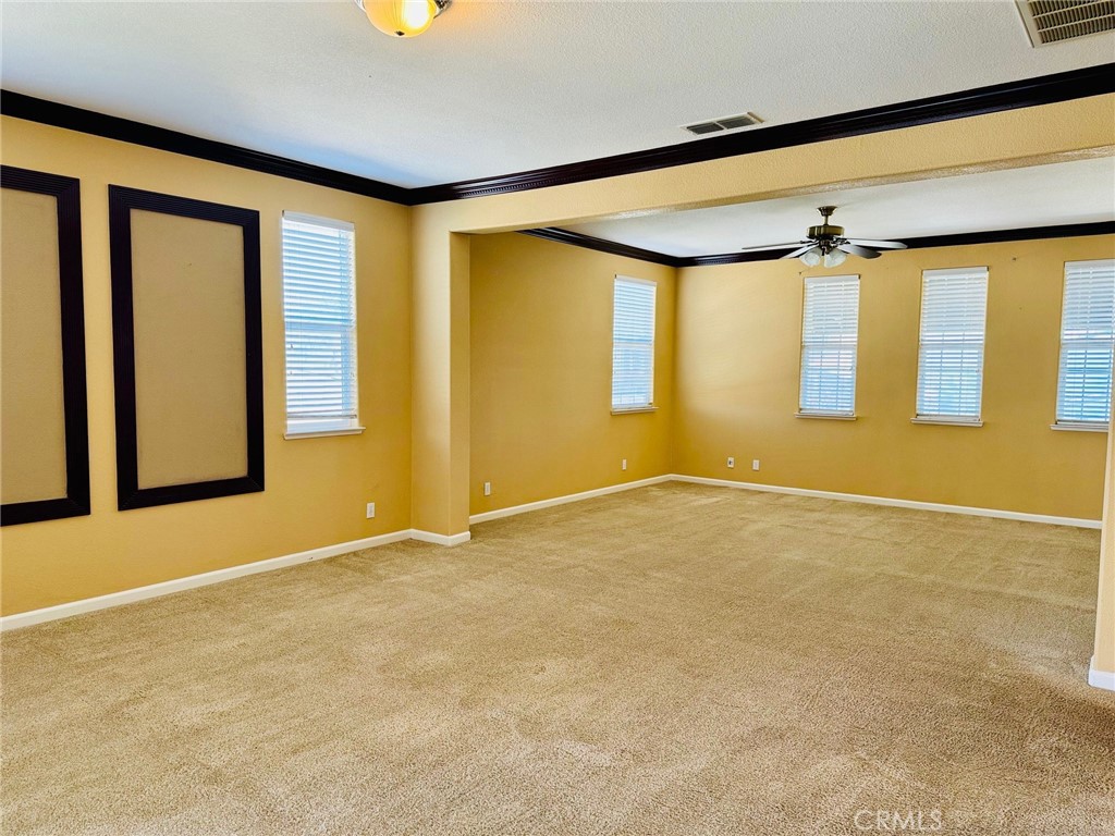 15185 Torrey Pines Cir, Chowchilla, CA 93610