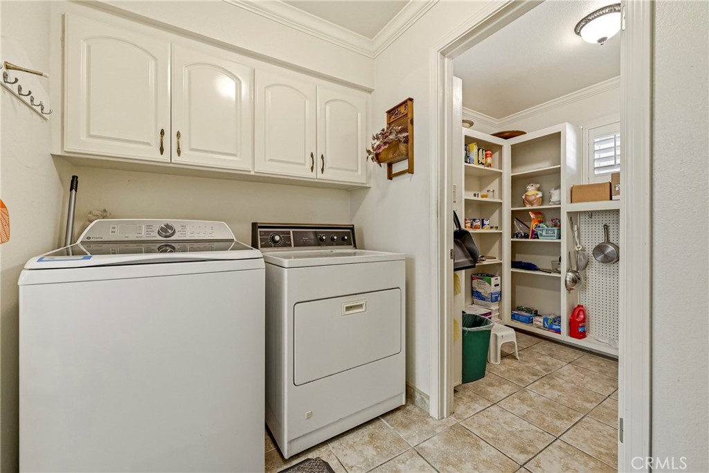 1878 W Highway 140, Merced, CA 95341