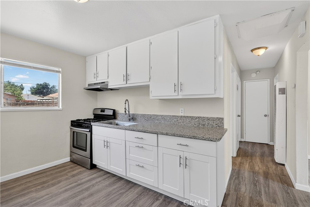 520 W 9th St, Merced, CA 95341