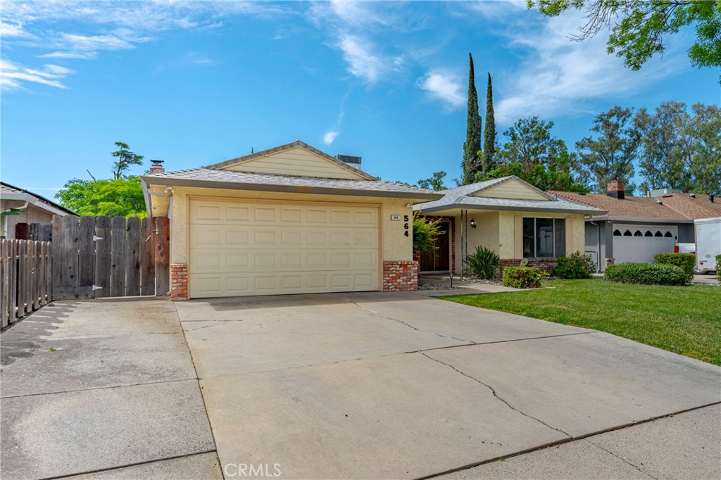 564 Della Ct, Merced, CA 95348