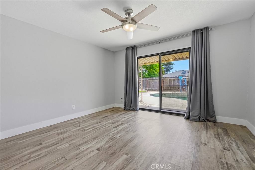 564 Della Ct, Merced, CA 95348