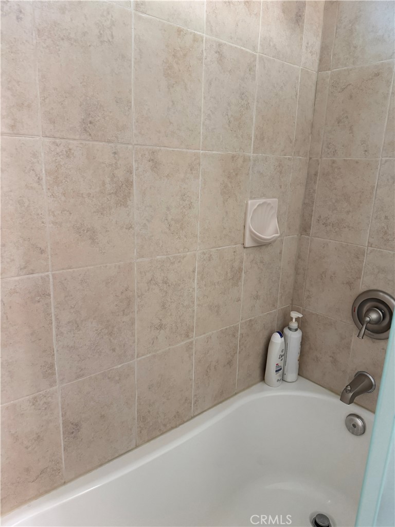 1101 E Monte Vista, Turlock, CA 95382