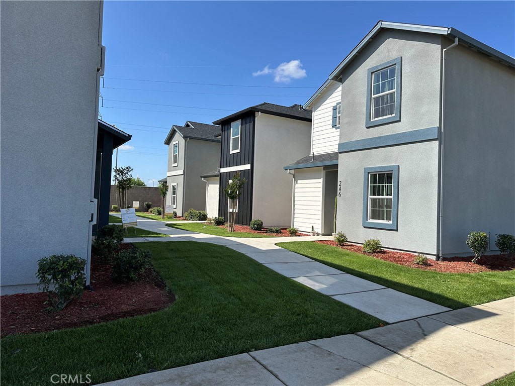 230 Montage Dr, Merced, CA 95348