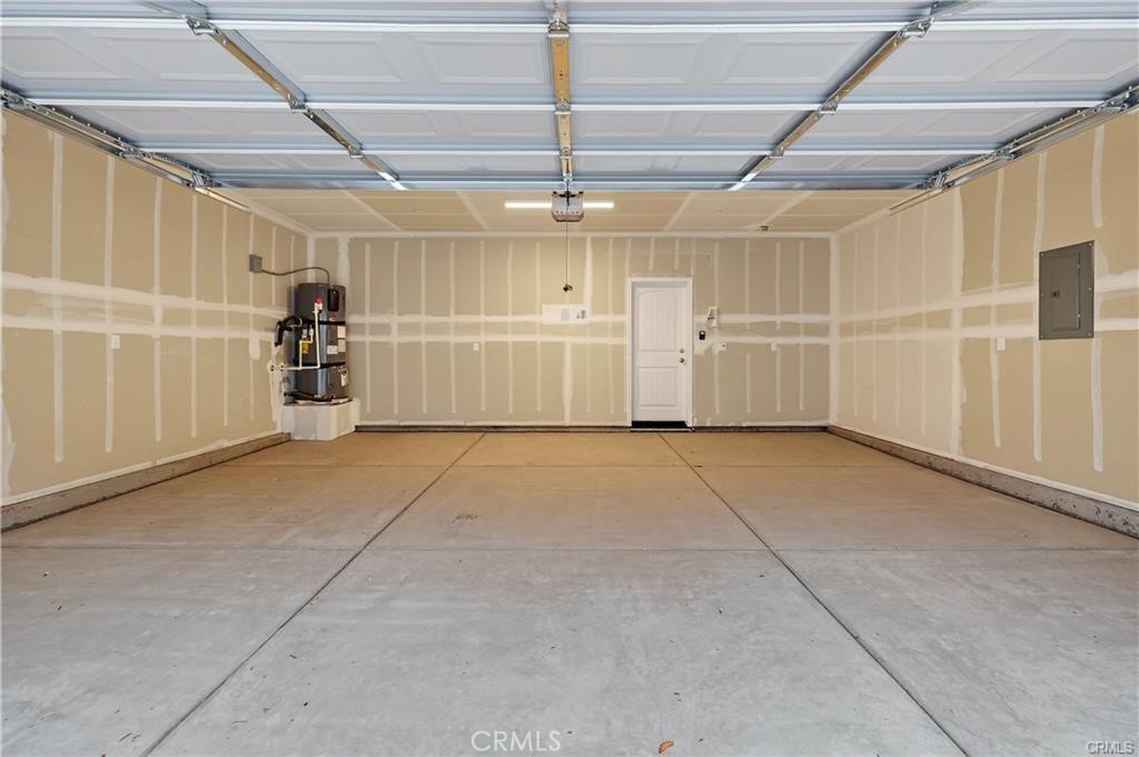 230 Montage Dr, Merced, CA 95348