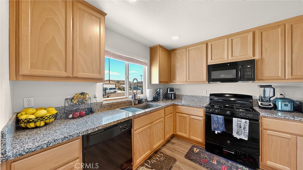 753 Taryn Ct, Merced, CA 95341