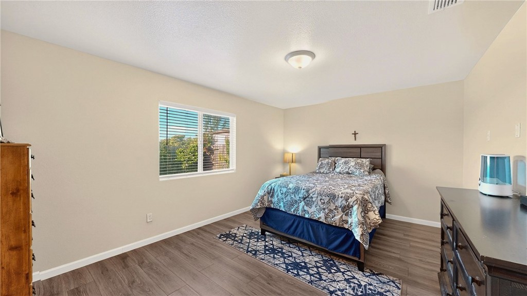 753 Taryn Ct, Merced, CA 95341