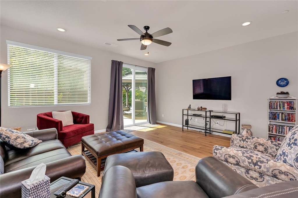 3559 Sunstone Ct, Merced, CA 95340