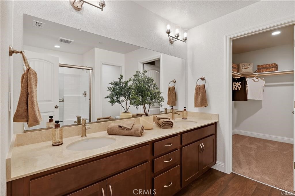 236 Montage Dr, Merced, CA 95348