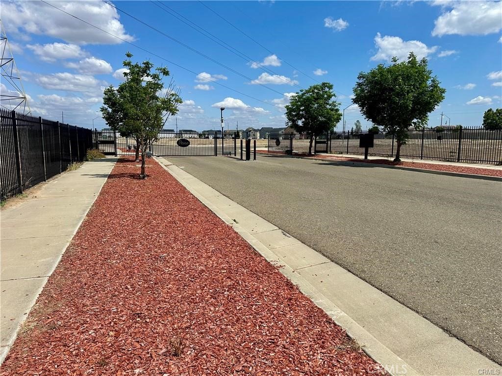 236 Montage Dr, Merced, CA 95348