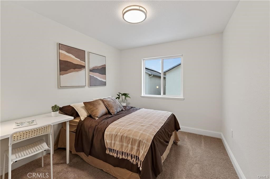 242 Montage Dr, Merced, CA 95348