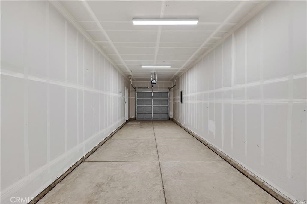 242 Montage Dr, Merced, CA 95348