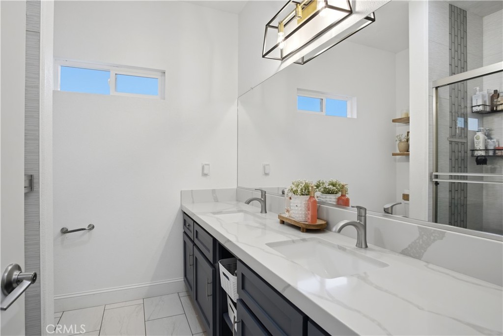 2293 Alabama St, Atwater, CA 95301