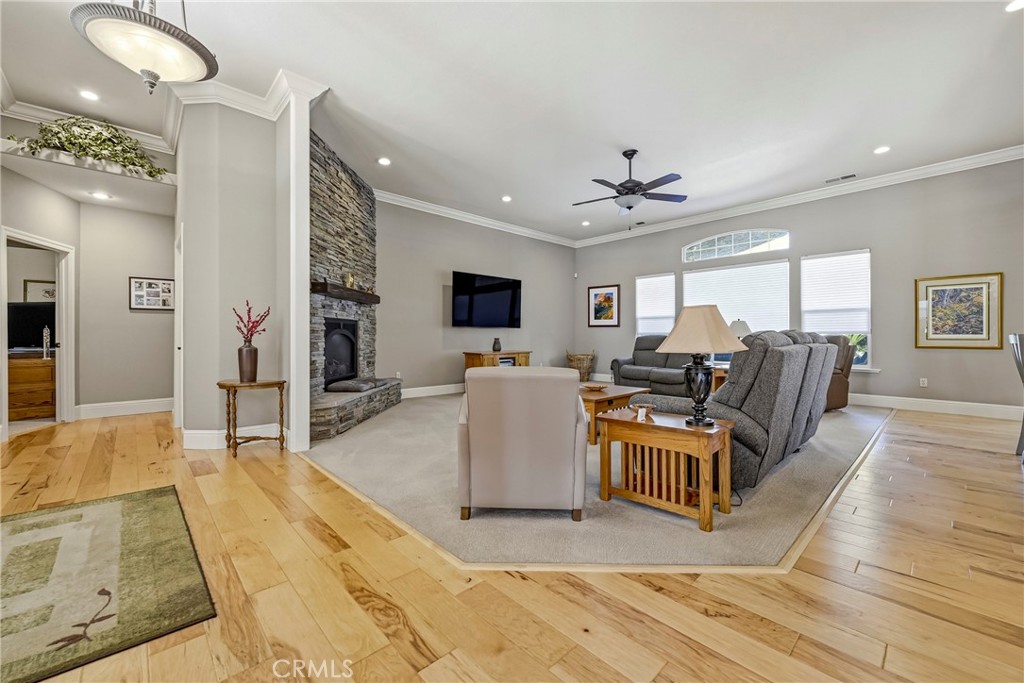 3283 Willow Run, Merced, CA 95340