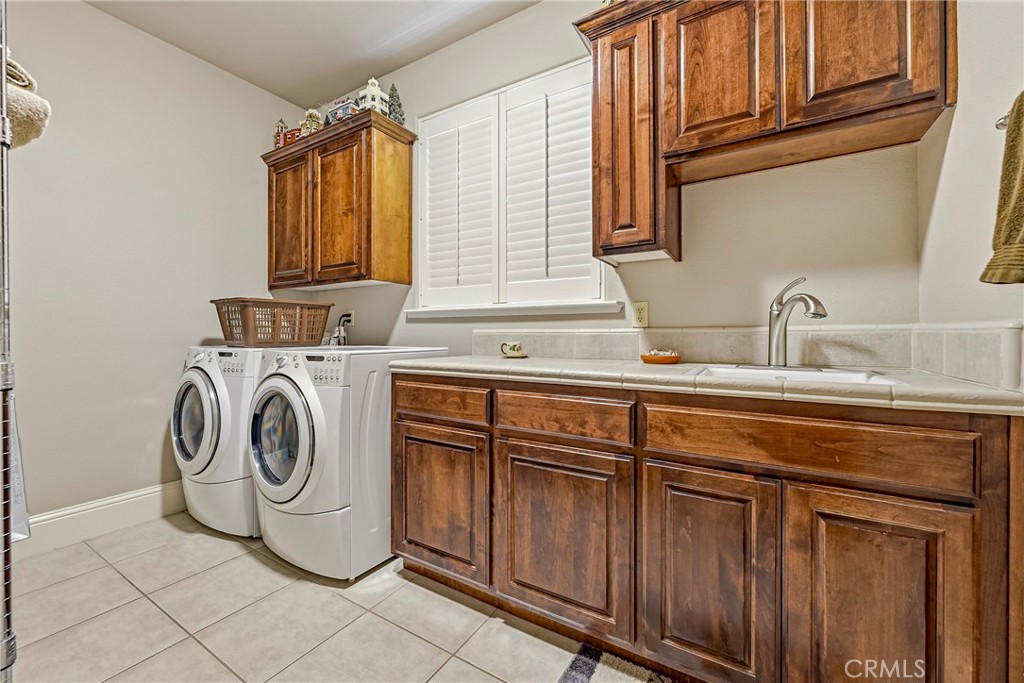 3283 Willow Run, Merced, CA 95340