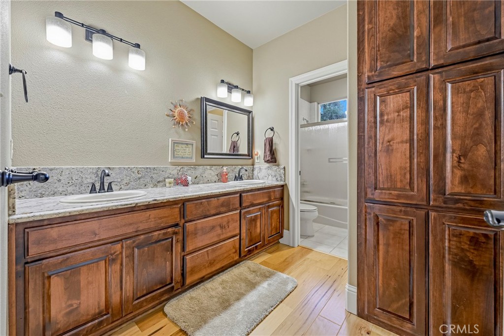 3283 Willow Run, Merced, CA 95340