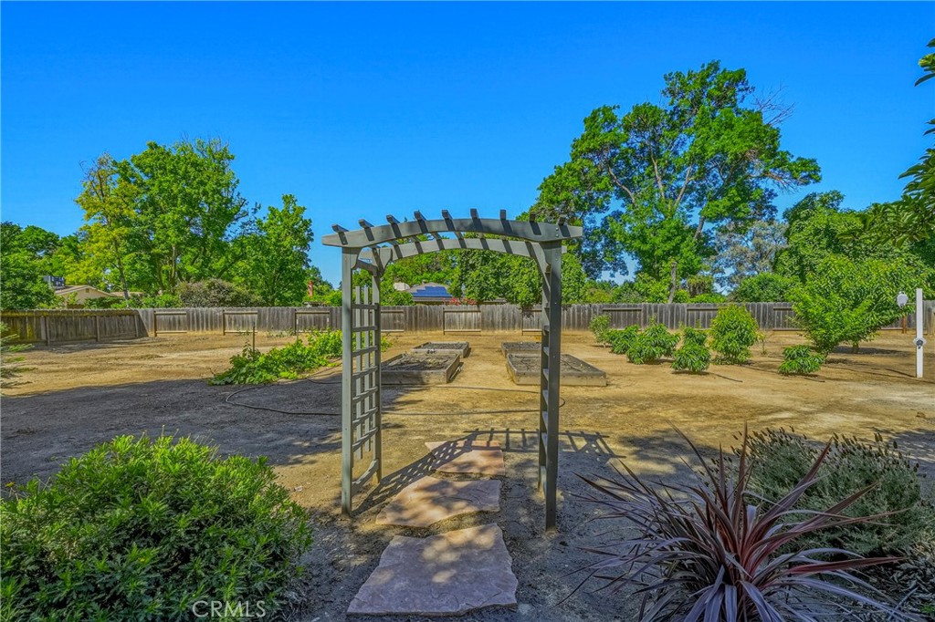 3283 Willow Run, Merced, CA 95340