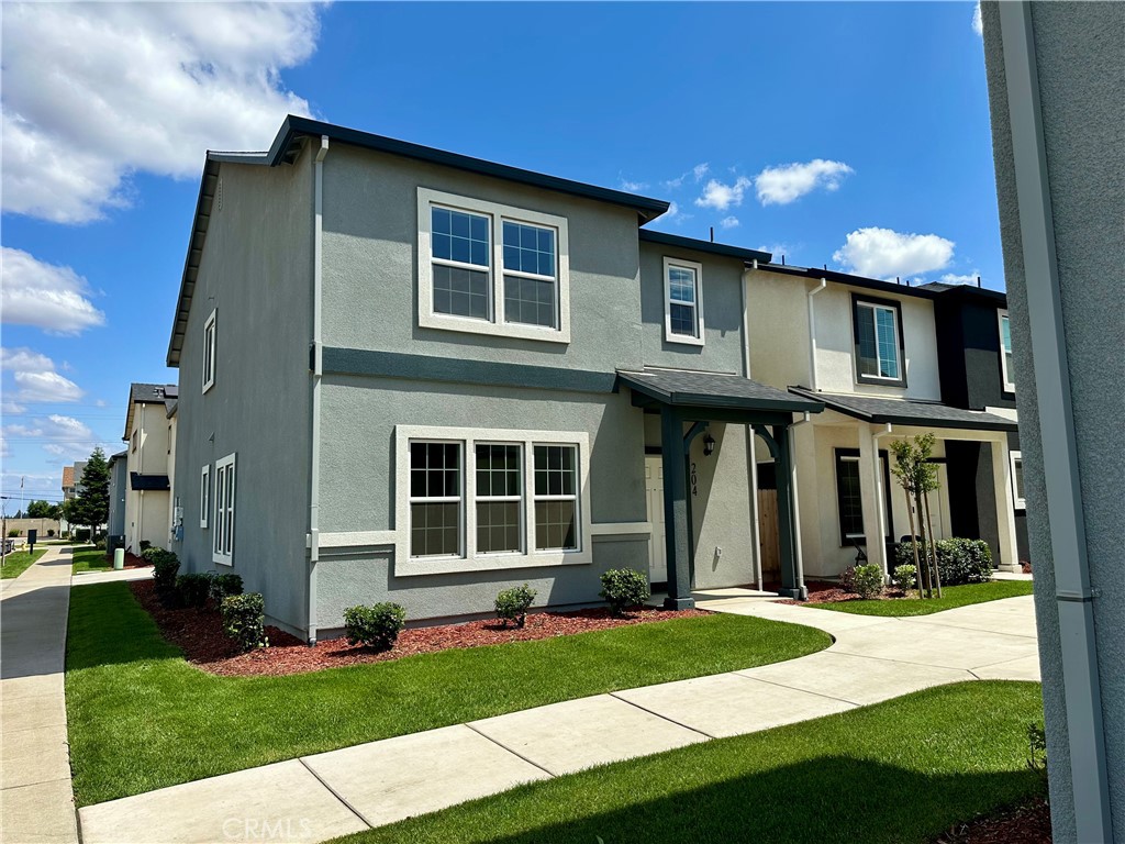 204 Montage Dr, Merced, CA 95348