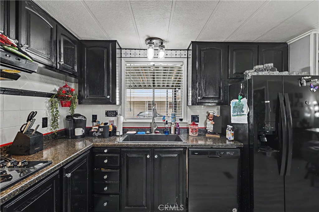 1400 N Tully Rd #121, Turlock, CA 95380