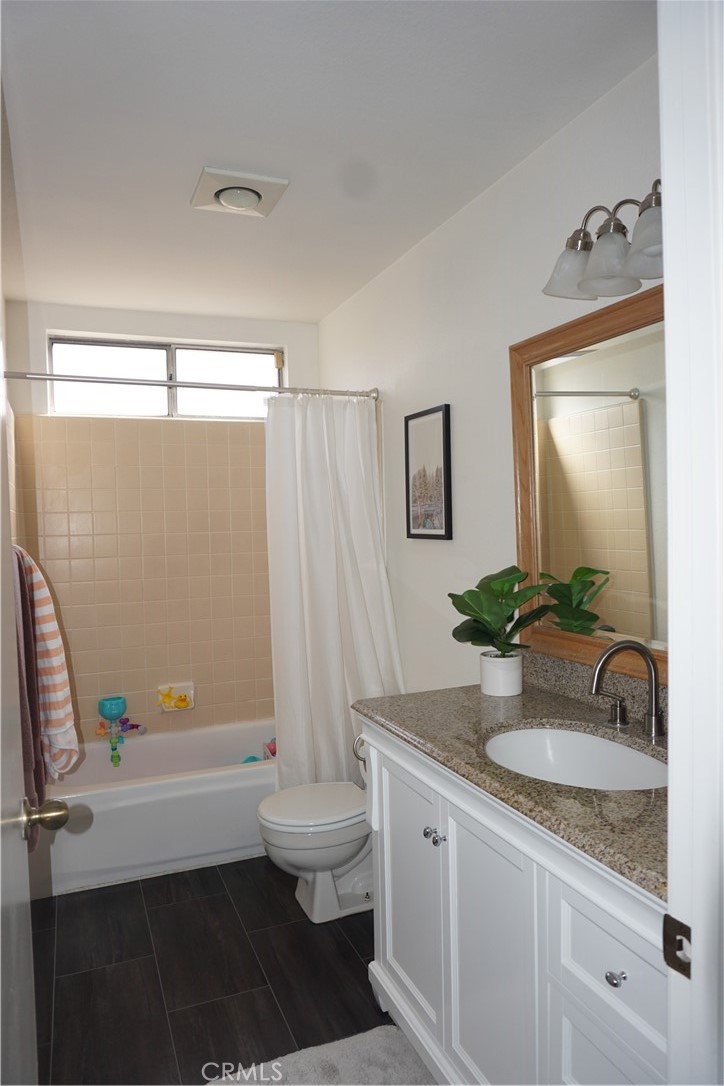 954 WAKE FOREST CT, Merced, CA 95340