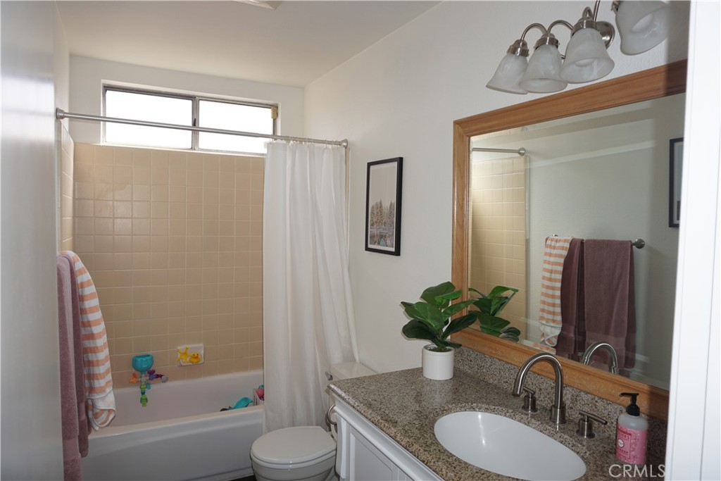 954 WAKE FOREST CT, Merced, CA 95340