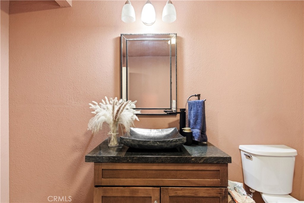 9807 BANDERILLA DR, La Grange, CA 95329