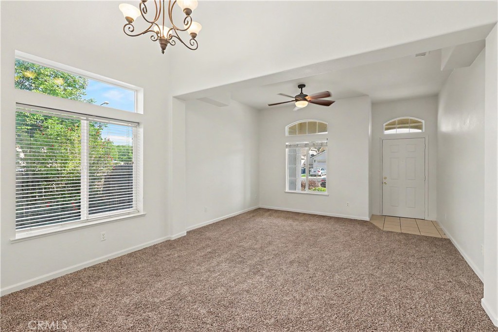 1321 Jenner Dr, Merced, CA 95348