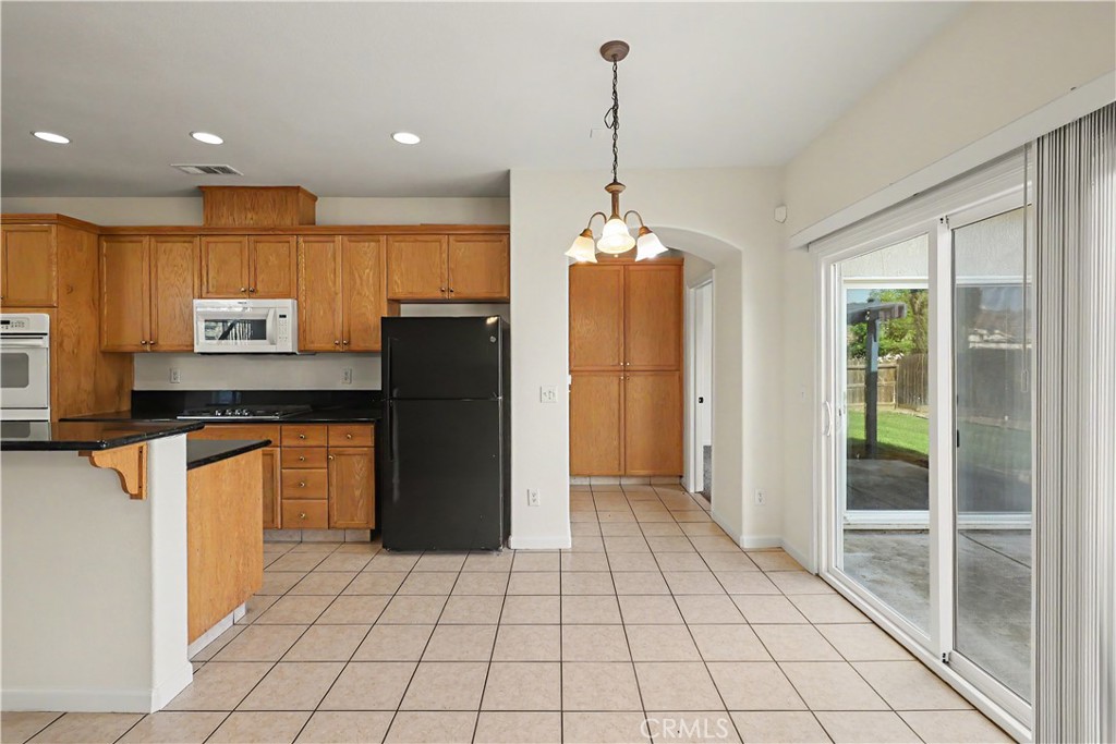 1321 Jenner Dr, Merced, CA 95348