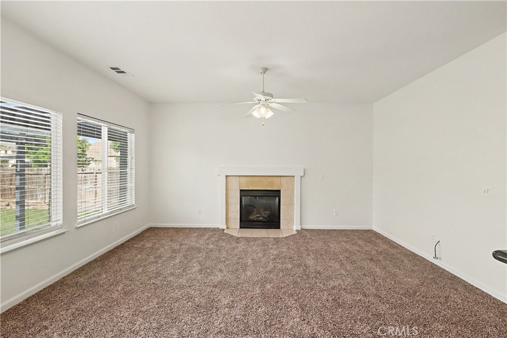 1321 Jenner Dr, Merced, CA 95348