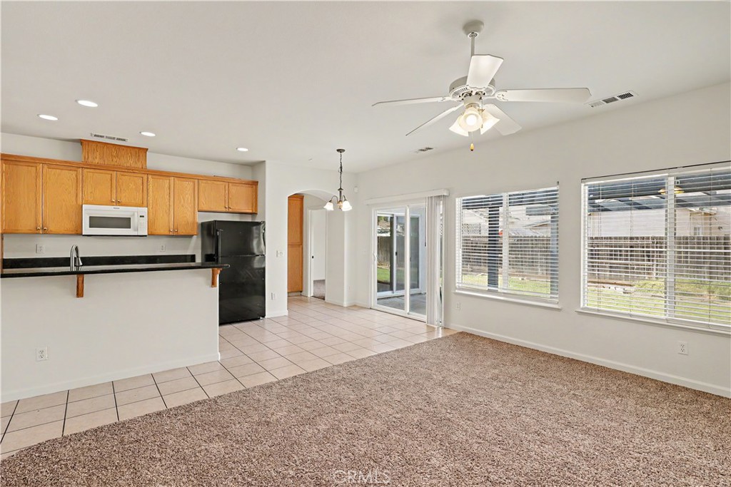 1321 Jenner Dr, Merced, CA 95348