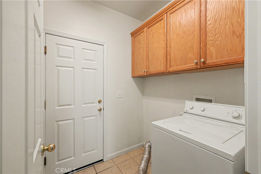 1321 Jenner Dr, Merced, CA 95348