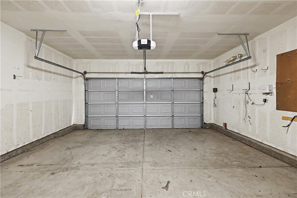 1321 Jenner Dr, Merced, CA 95348