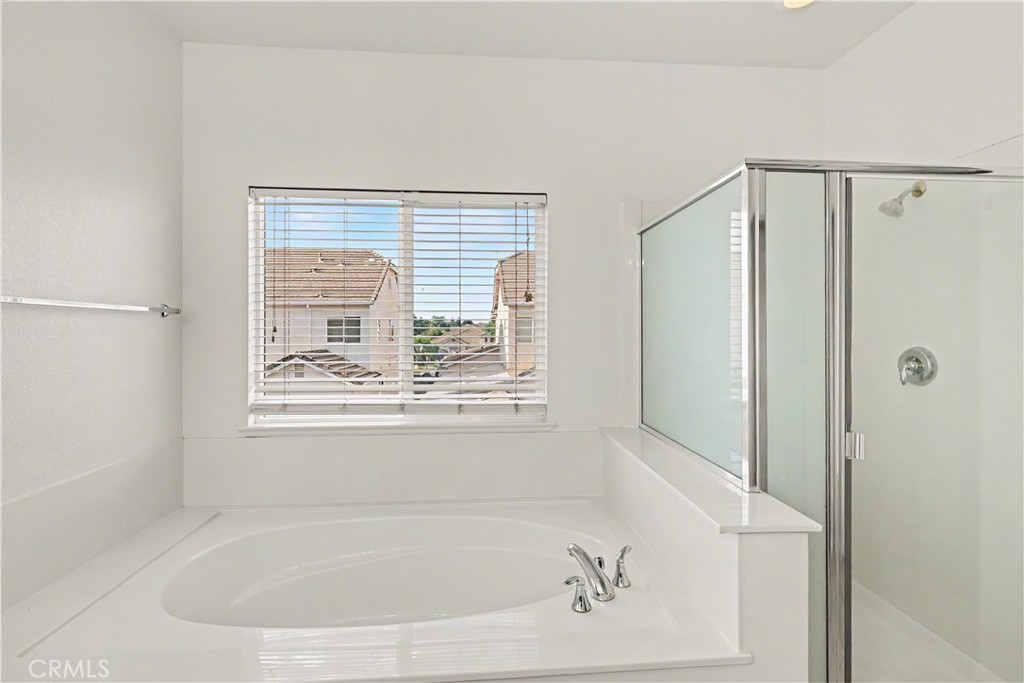 1321 Jenner Dr, Merced, CA 95348